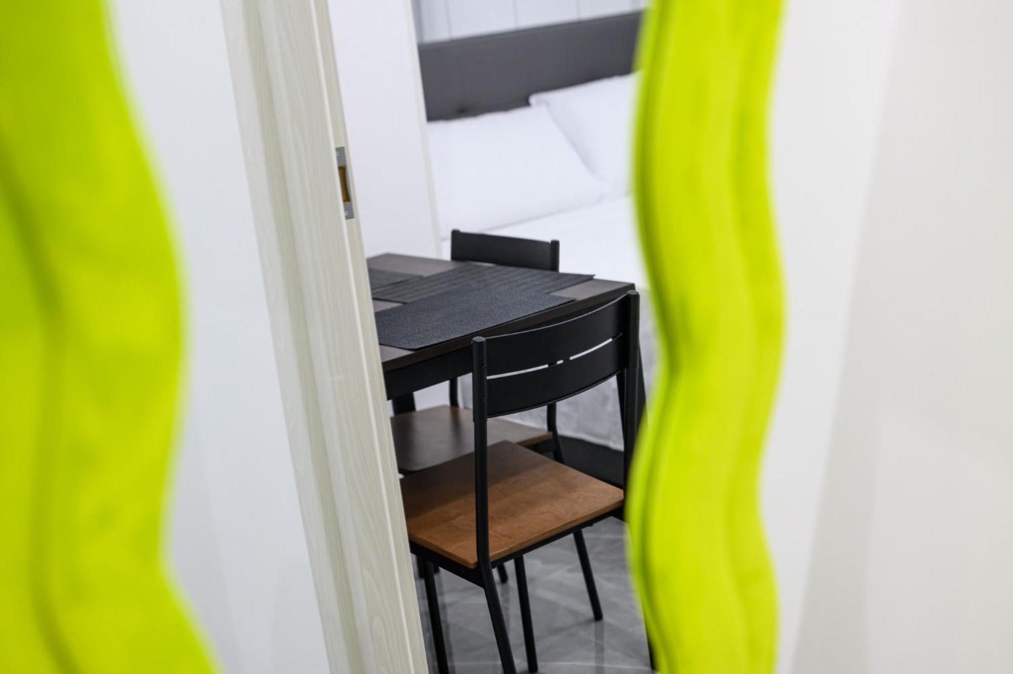 Giordano Suite Center Наполи Екстериор снимка
