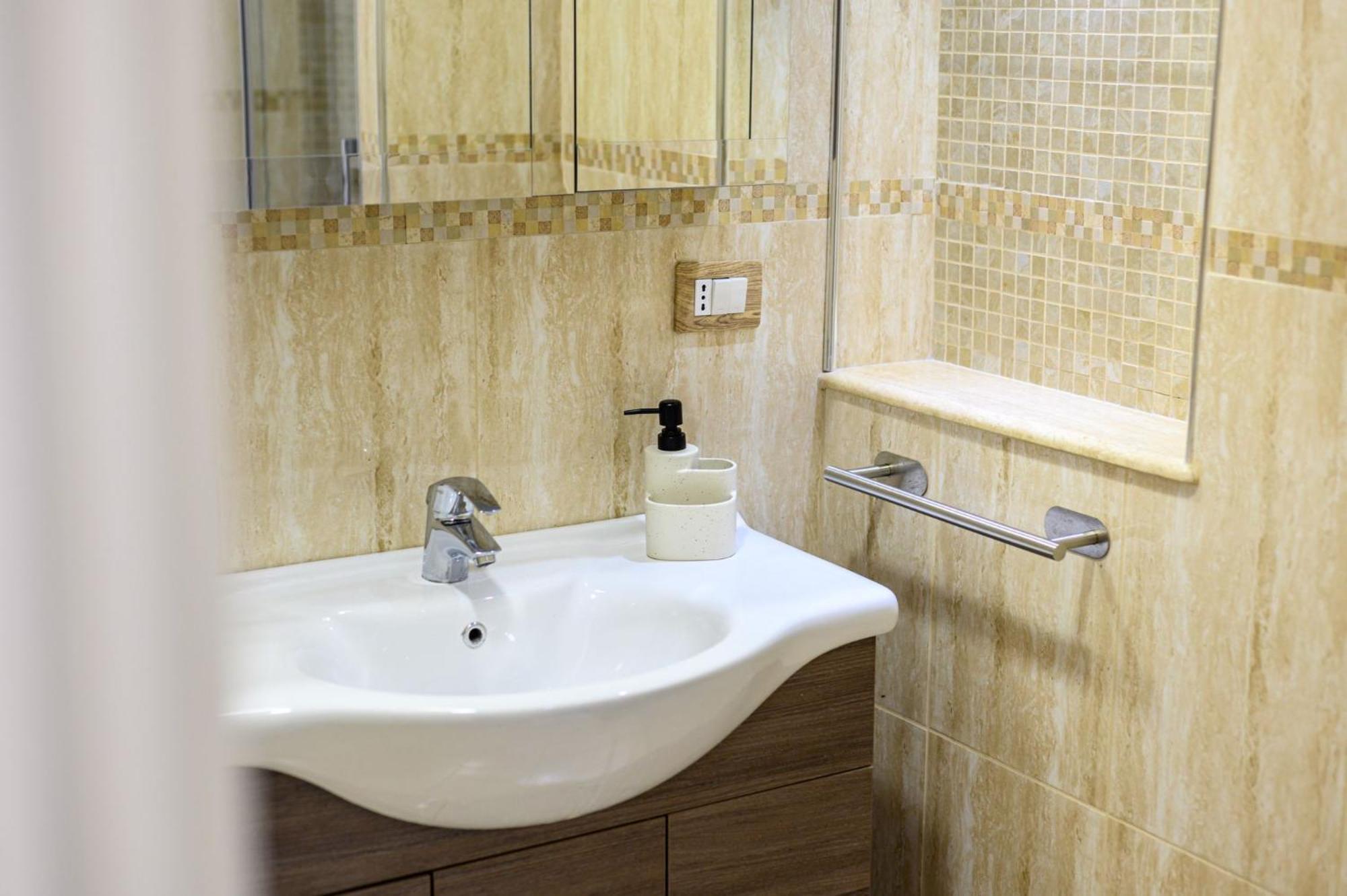 Giordano Suite Center Наполи Екстериор снимка