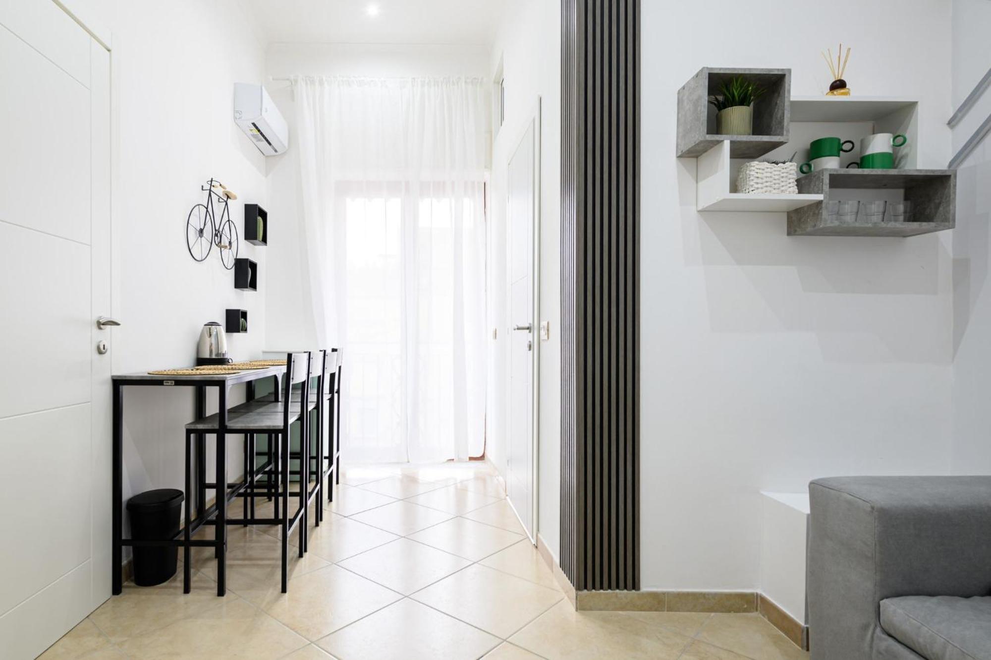 Giordano Suite Center Наполи Екстериор снимка